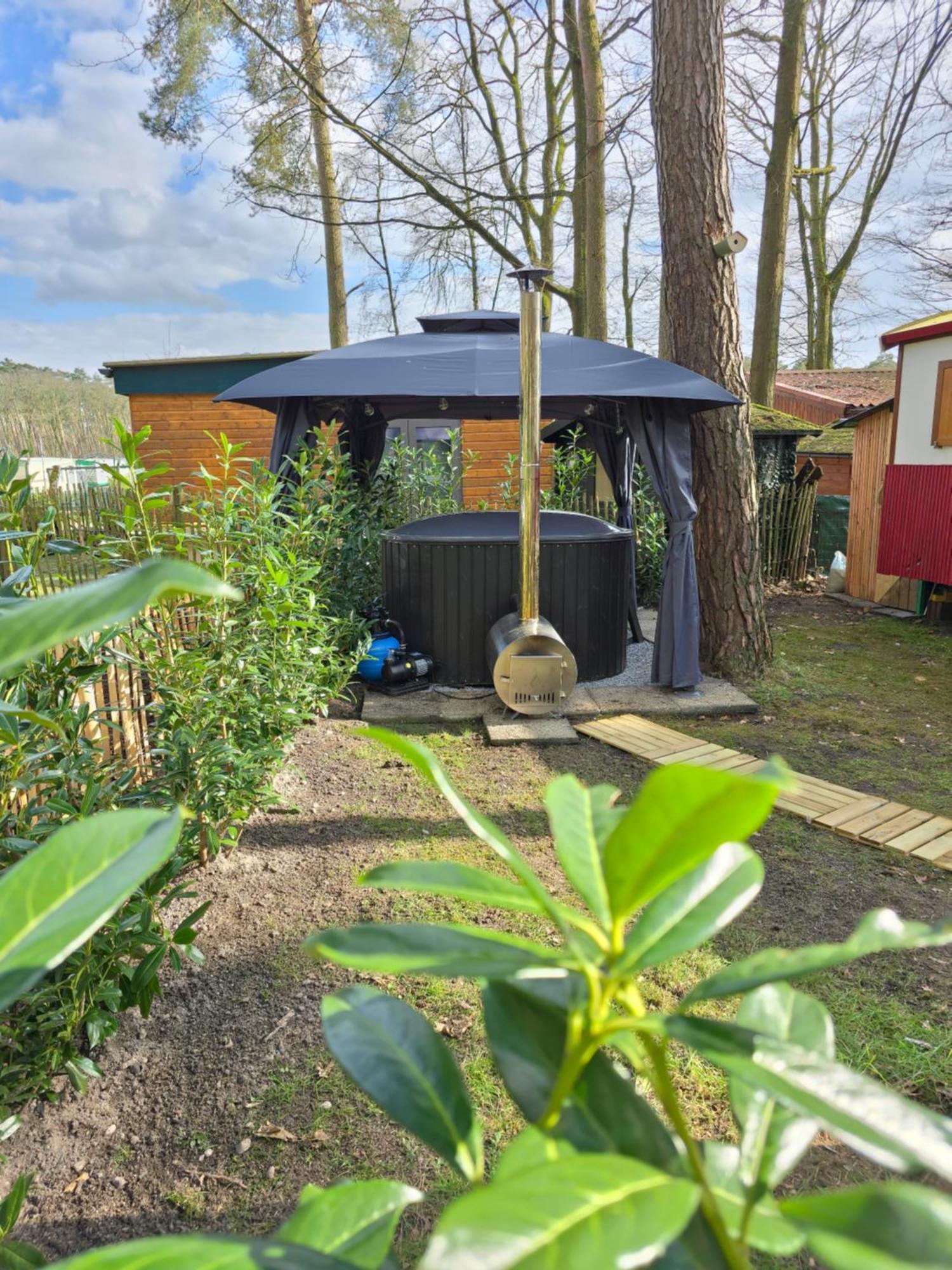 ランアーケン Pipowagen Met Prive Hot Tubヴィラ エクステリア 写真